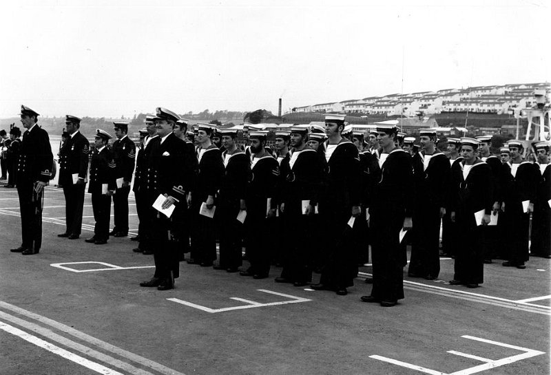 Photo 4.jpg - HMS Ambuscade commissioning service
